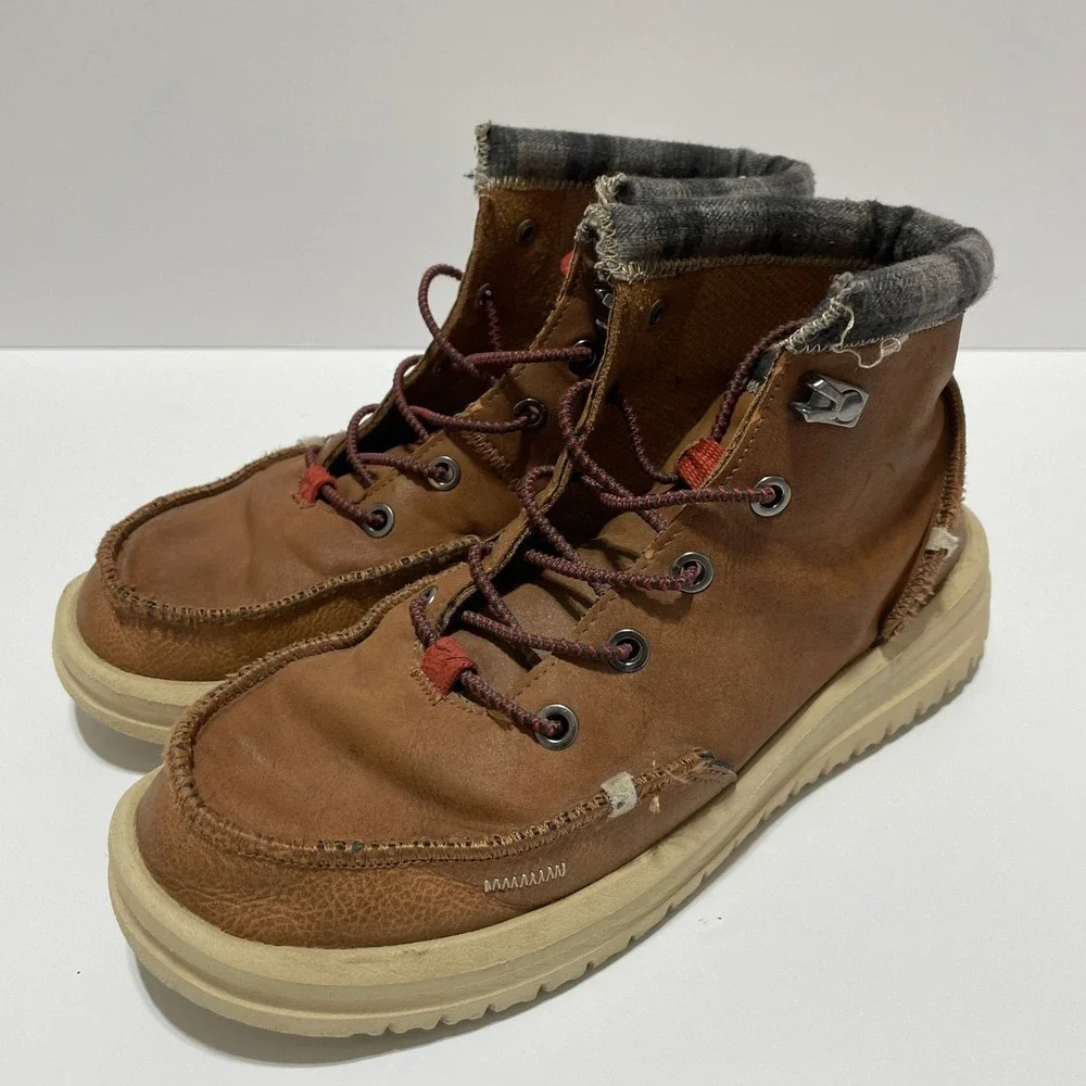 Hey Dude Bradley Y Classic Cognac Brown Faux Leather Ankle Boots Kids J5